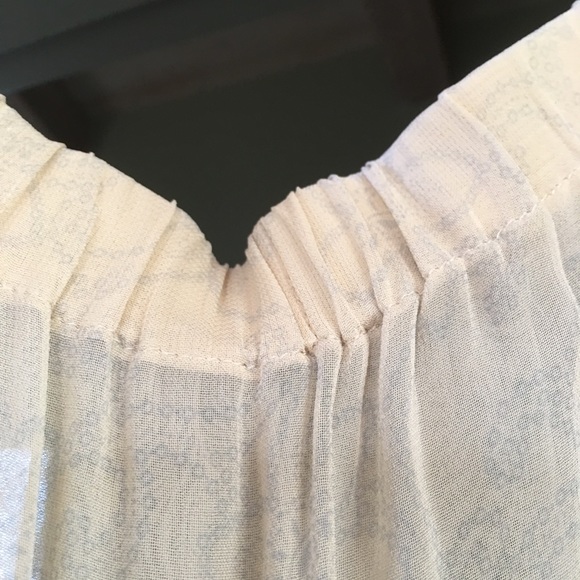 Emporia Armani sheer top with matching pant - Picture 7 of 8